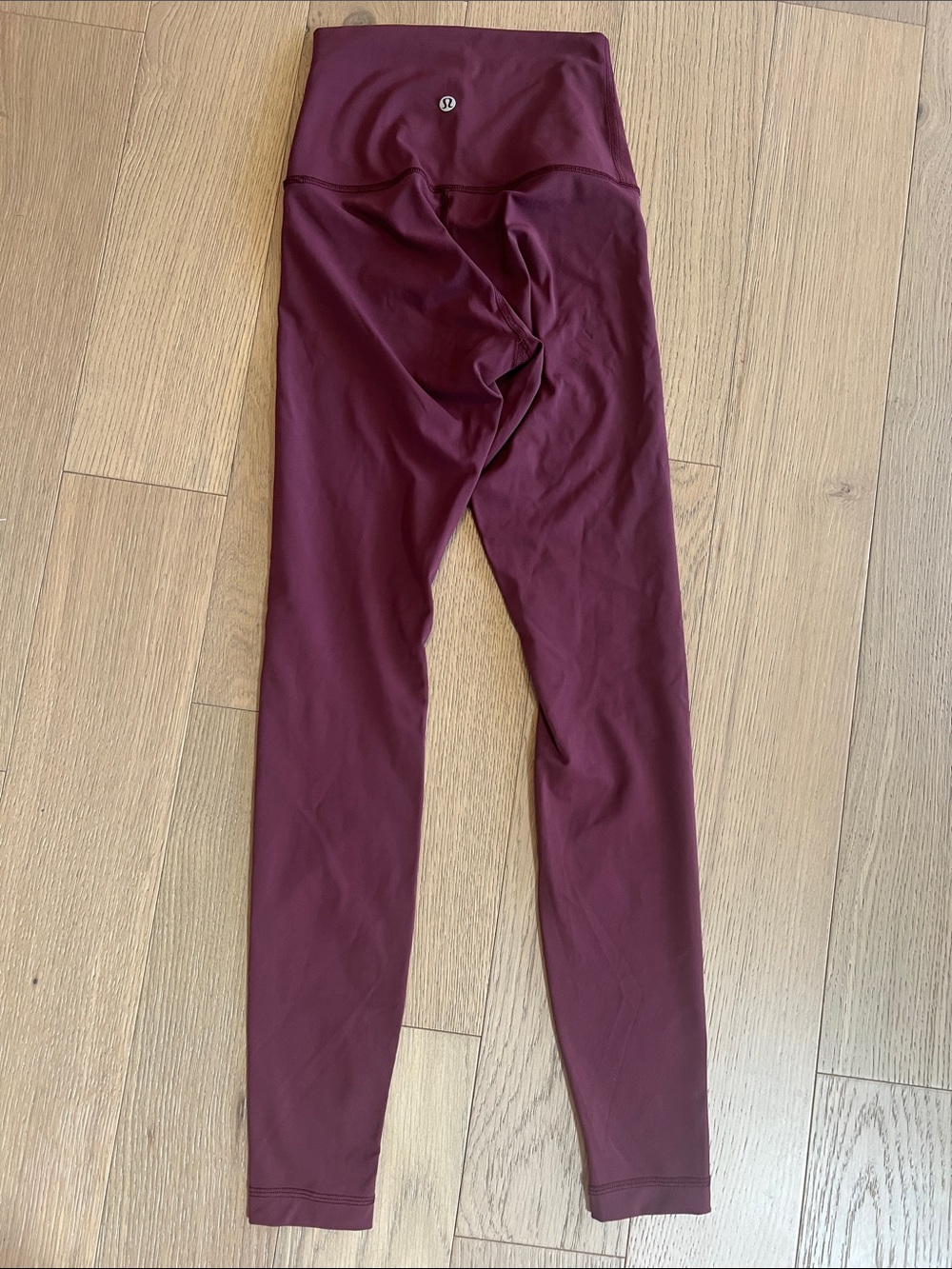 Lululemon. Size 2. Wunder Under.